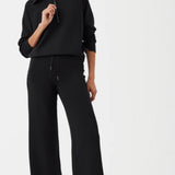 Air Essential Wide Leg Pant | Black