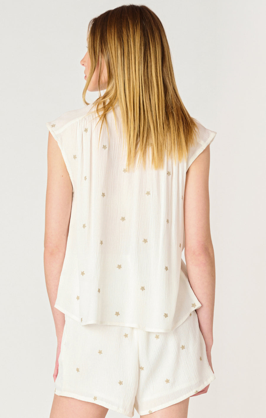 Stella short