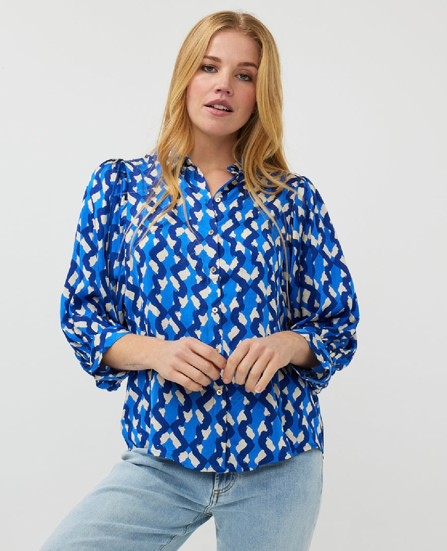Wavy blouse
