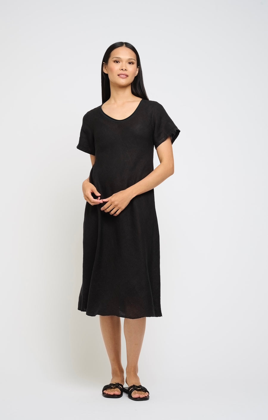 Ease linen dress