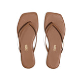 Square toe lily | tkees