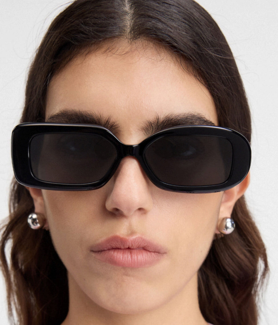 The Rond Carre Sunglasses | Jacquemus
