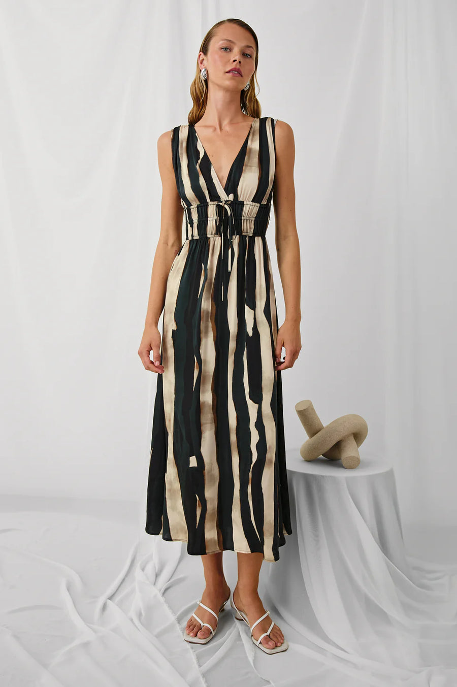 Lilith dress