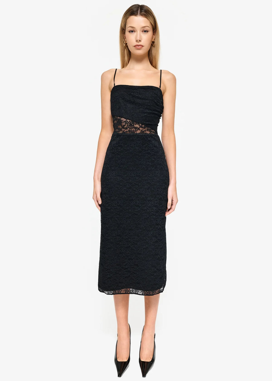 Marseille lace dress
