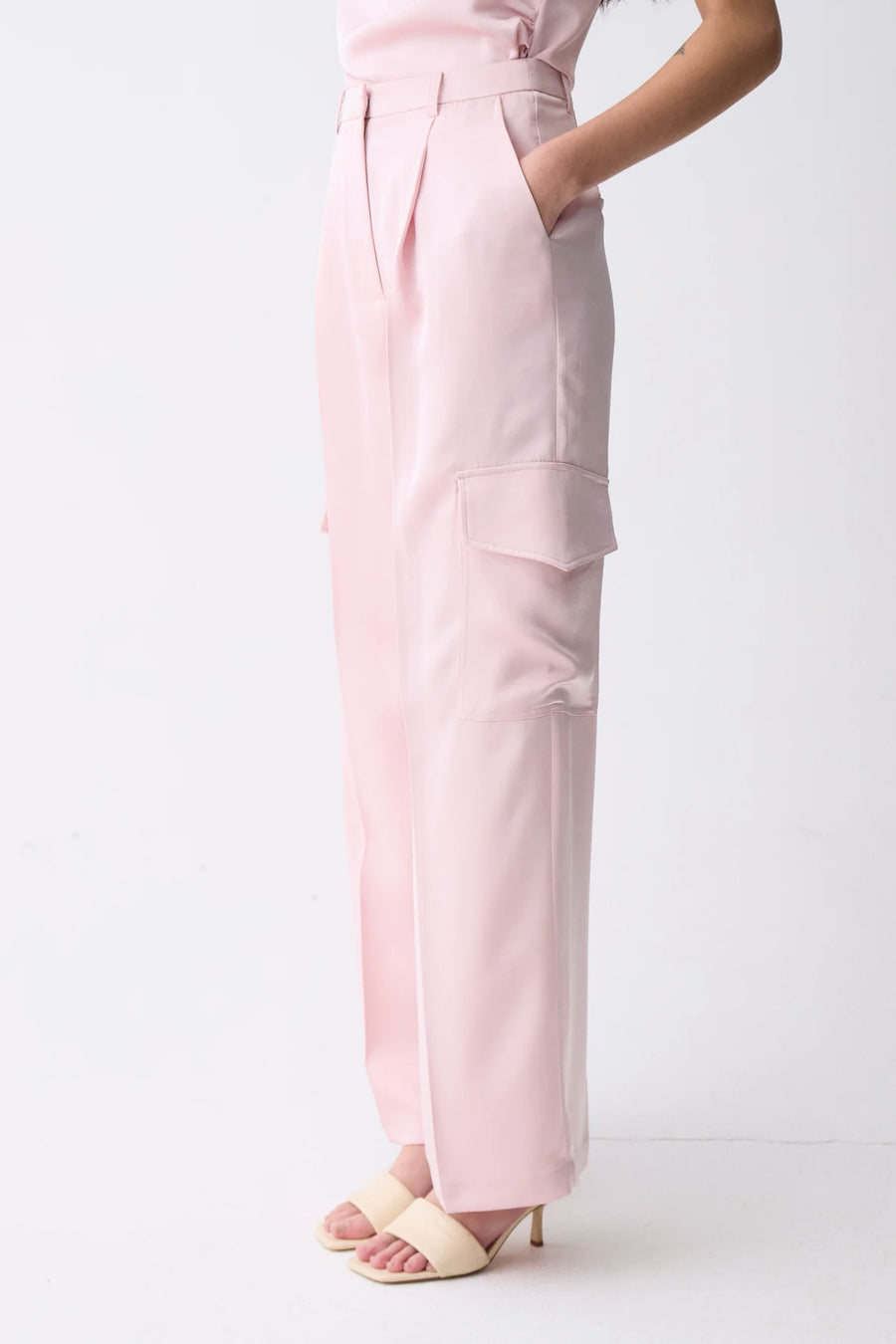 Pousos pant